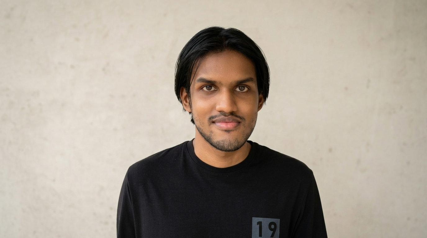 Professional portrait of Kaveen Samarawickrama
